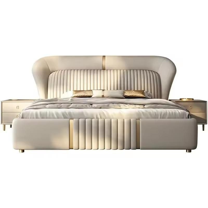 Royal fluted leather bedset with gold profile accents